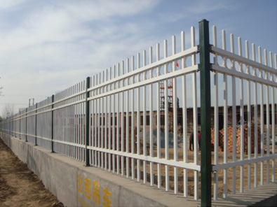 三横杠锌钢护栏